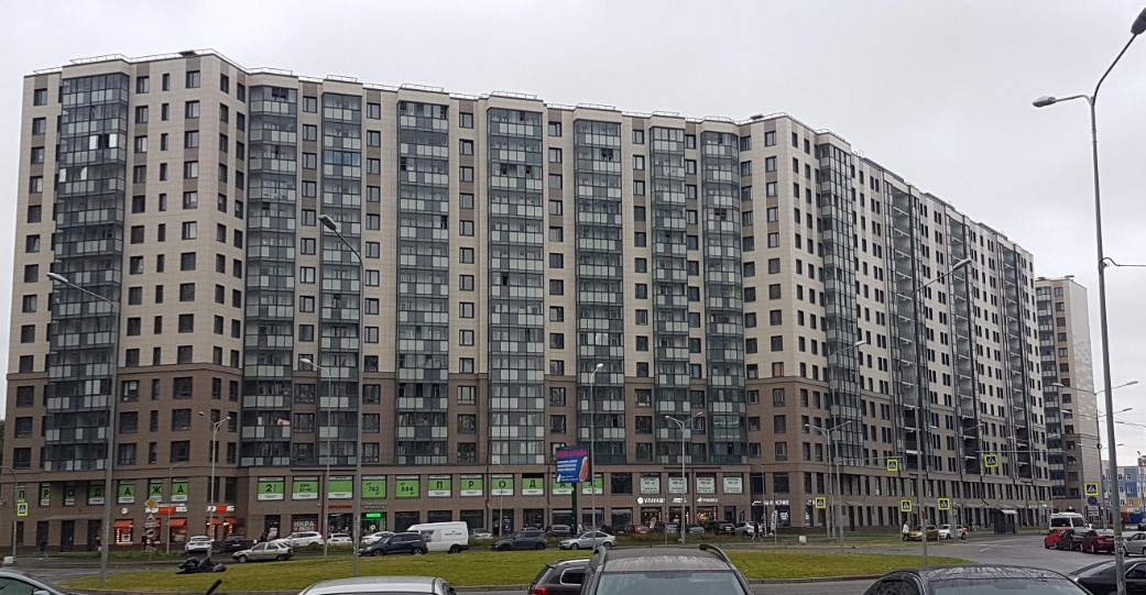 фасад дома, здание по адресу Ленинградская обл, Всеволожский р-н, г Кудрово, ул Пражская, д 5
